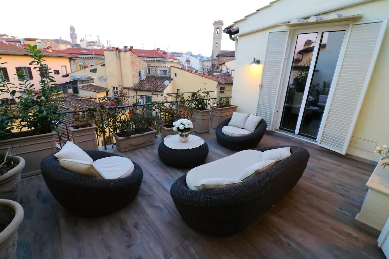 Nato Felice Apartment Firenze