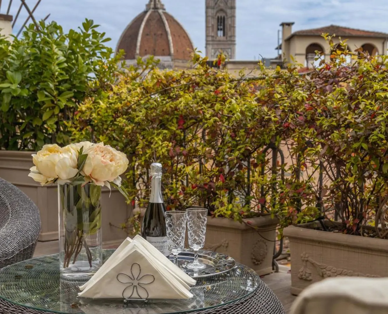 Nato Felice Apartment Florencie 0*,